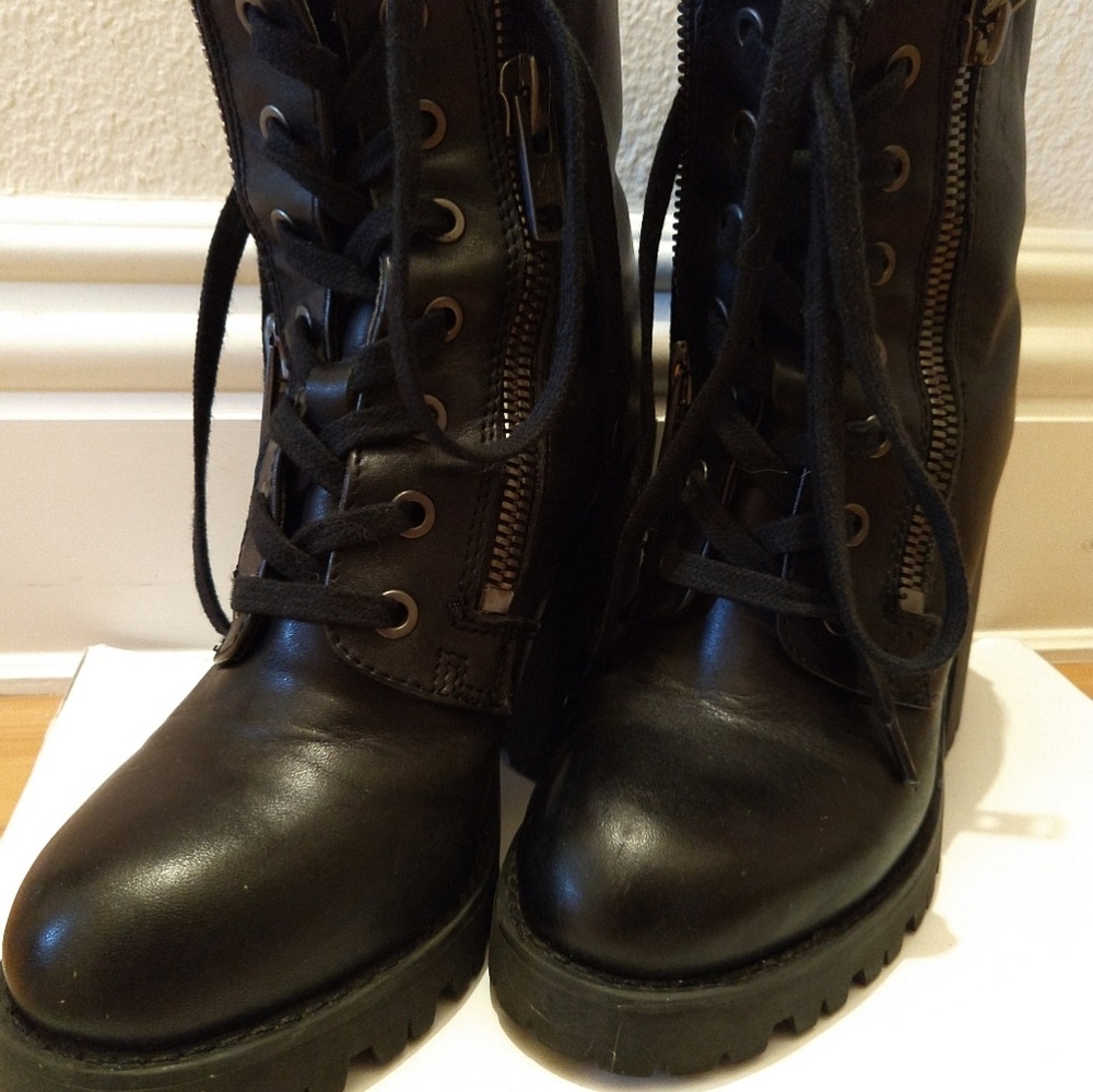 ASH Poker Boots